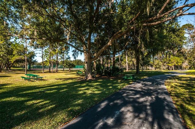 760 VILLAGE WAY, Palm Harbor, FL 34683