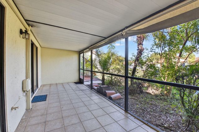 10253 Riverbend Terrace, Boca Raton, FL 33498