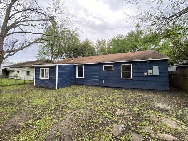 10110 Rosehaven Drive, Houston, TX 77051