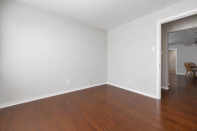 7217 Parker Road, Houston, TX 77016
