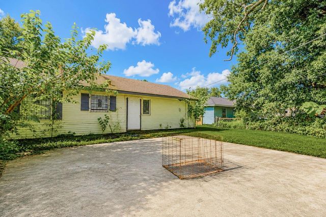 7217 Parker Road, Houston, TX 77016
