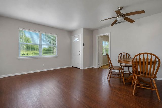 7217 Parker Road, Houston, TX 77016