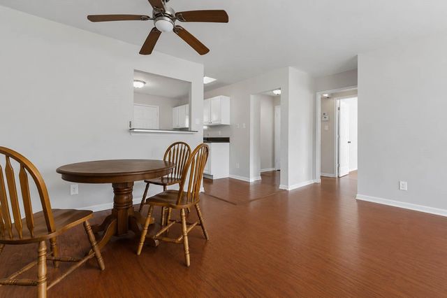 7217 Parker Road, Houston, TX 77016