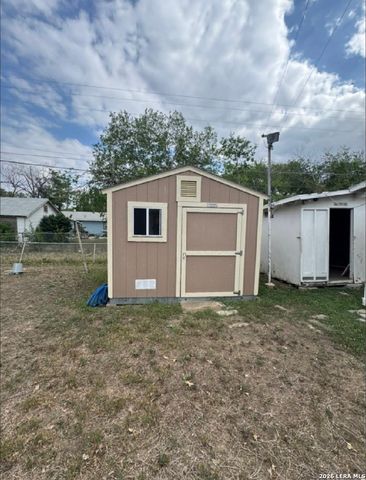 122 COLGLAZIER AVE, San Antonio, TX 78223