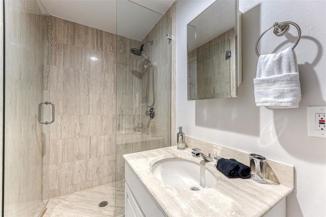 616 1st Key Drive, Fort Lauderdale, FL 33304