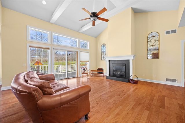 77 Stonefield Mews Lane, Henrietta, NY 14534