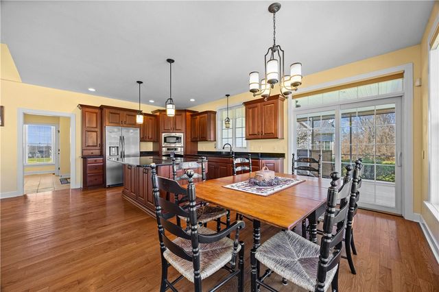 77 Stonefield Mews Lane, Henrietta, NY 14534