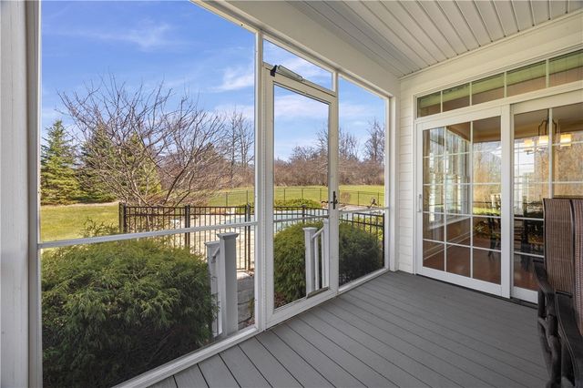 77 Stonefield Mews Lane, Henrietta, NY 14534