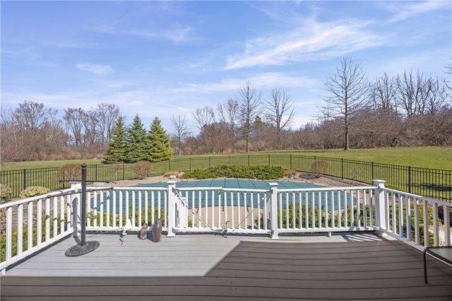 77 Stonefield Mews Lane, Henrietta, NY 14534