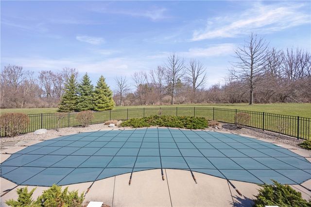 77 Stonefield Mews Lane, Henrietta, NY 14534