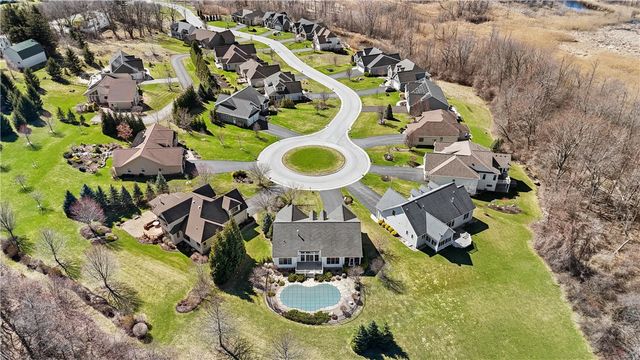 77 Stonefield Mews Lane, Henrietta, NY 14534