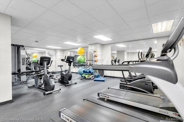 15 E Kirby Street 815, Detroit, MI 48202