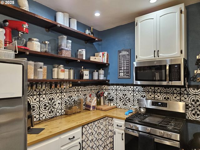 1040 6TH Ave Se, Albany, OR 97321