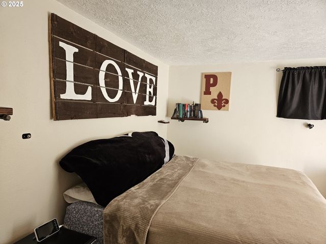 1040 6TH Ave Se, Albany, OR 97321