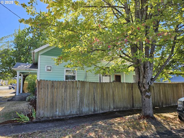 1040 6TH Ave Se, Albany, OR 97321