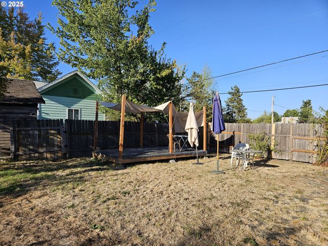 1040 6TH Ave Se, Albany, OR 97321