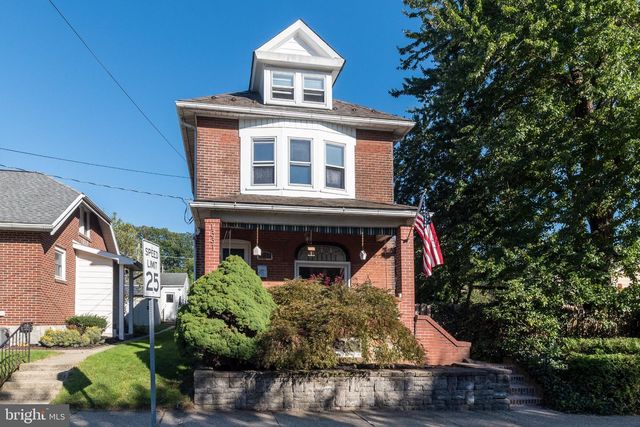 1331 EASTON RD, Hellertown, PA 18055
