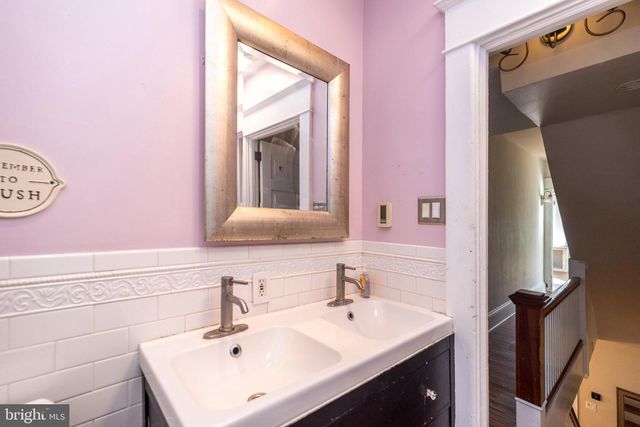 1331 EASTON RD, Hellertown, PA 18055