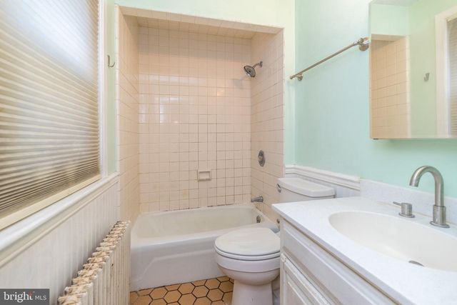 1331 EASTON RD, Hellertown, PA 18055