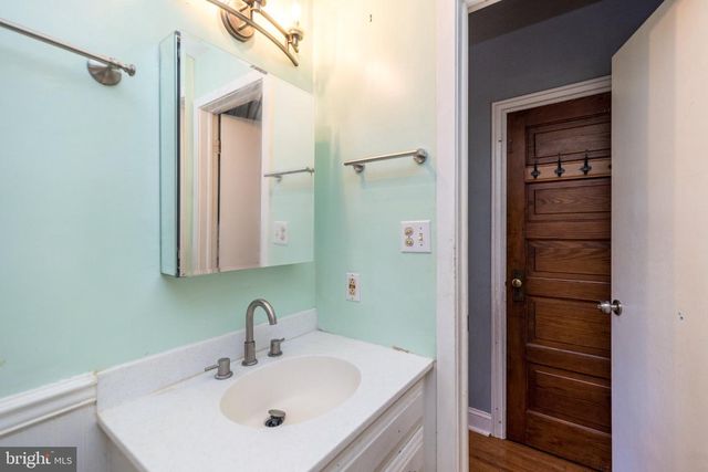 1331 EASTON RD, Hellertown, PA 18055