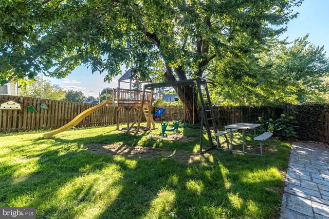 1331 EASTON RD, Hellertown, PA 18055