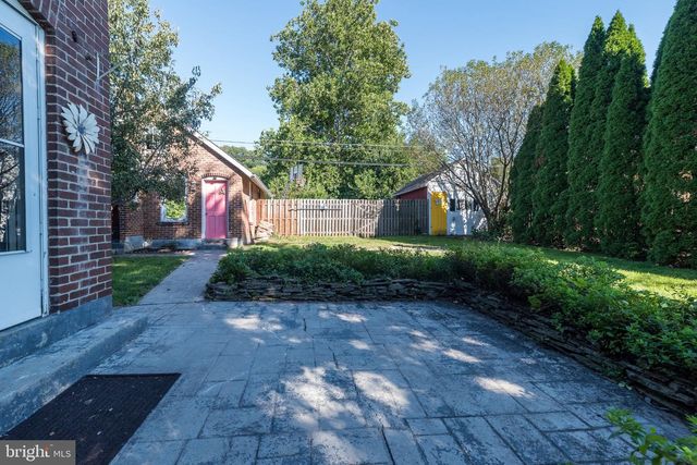 1331 EASTON RD, Hellertown, PA 18055