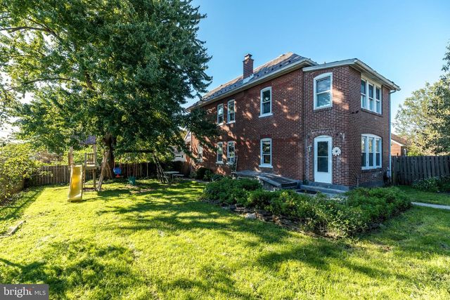 1331 EASTON RD, Hellertown, PA 18055