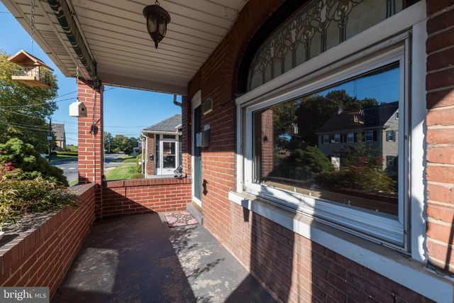 1331 EASTON RD, Hellertown, PA 18055