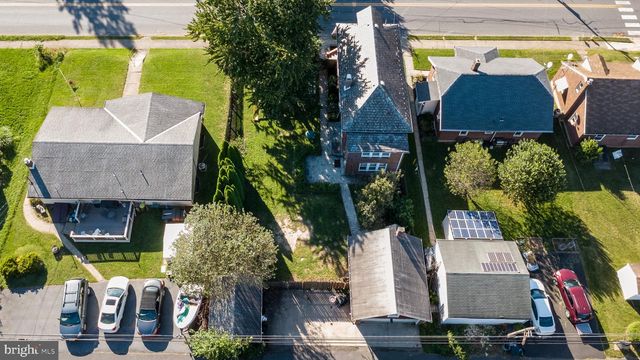 1331 EASTON RD, Hellertown, PA 18055