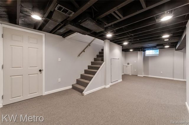 2120 Vinsetta Boulevard, Royal Oak, MI 48073