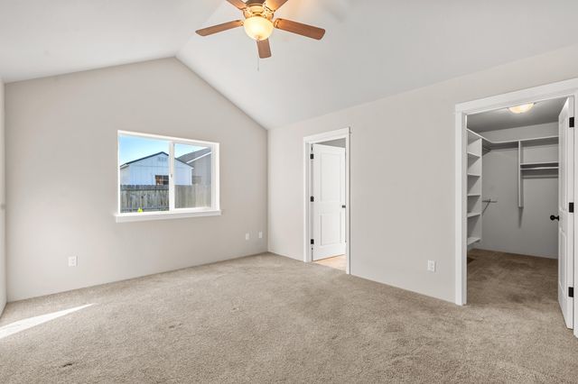 149 SW Otter Court, Grants Pass, OR 97527