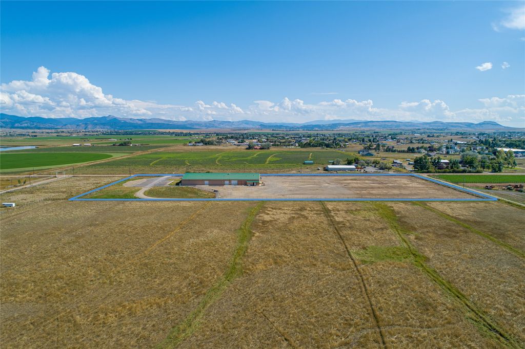 3860 Helberg Drive, Helena, MT 59602 photo 6