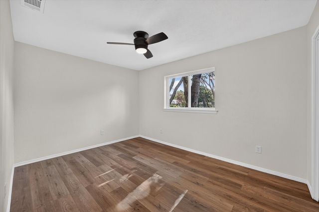 1802 Rainbow Drive, Richardson, TX 75081