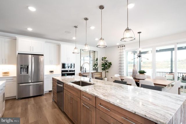 41926 JASPER TRAIL DR, Ashburn, VA 20148