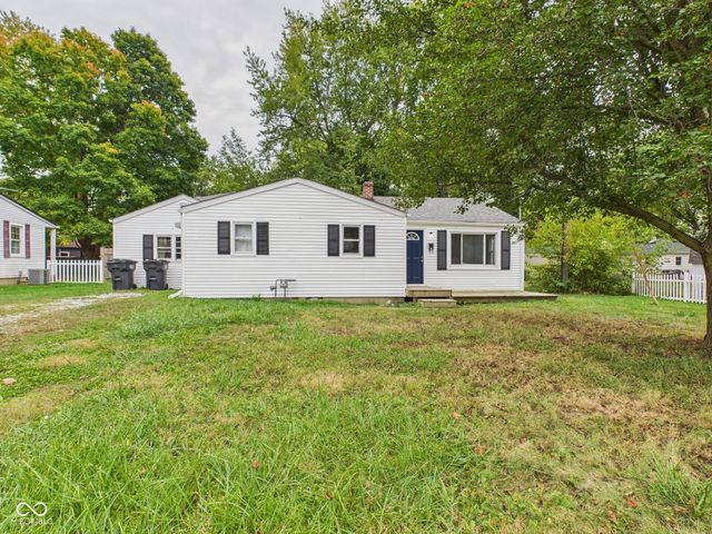 66 Circle Drive, Chesterfield, IN 46017
