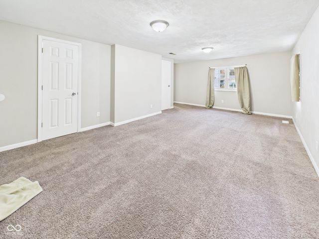 66 Circle Drive, Chesterfield, IN 46017