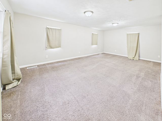 66 Circle Drive, Chesterfield, IN 46017