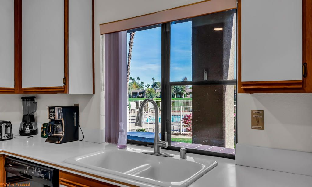 Image 5 of property listing at 28570 W Natoma Drive, Cathedral City, CA 92234