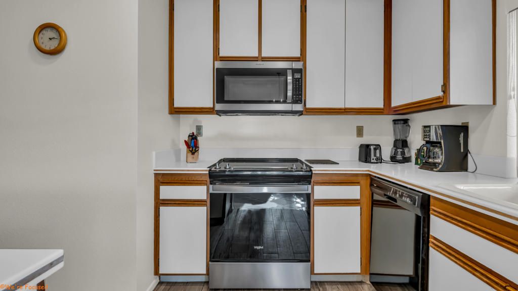 Image 6 of property listing at 28570 W Natoma Drive, Cathedral City, CA 92234