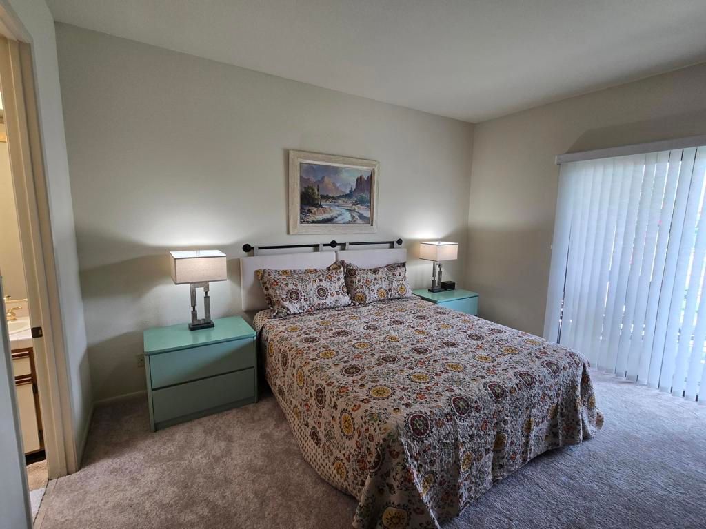 Image 9 of property listing at 28570 W Natoma Drive, Cathedral City, CA 92234