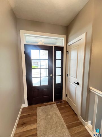 2613 S Galena Ave Avenue, Sioux Falls, SD 57110