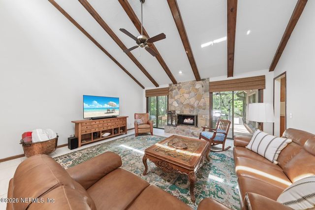 4276 STRATFORD Way, Jacksonville, FL 32225