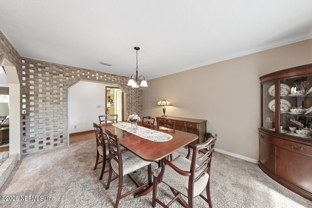 4276 STRATFORD Way, Jacksonville, FL 32225