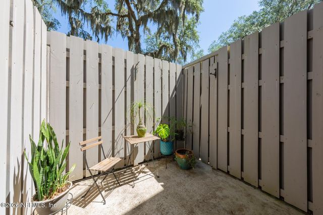 4276 STRATFORD Way, Jacksonville, FL 32225