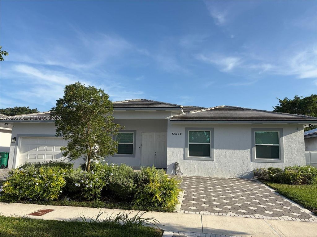 12622 SW 224th St, Miami, FL 33170
