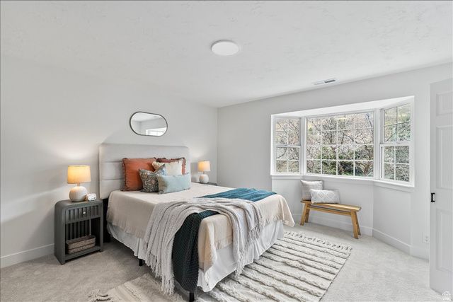 717 WOODRIDGE DR, Layton, UT 84040