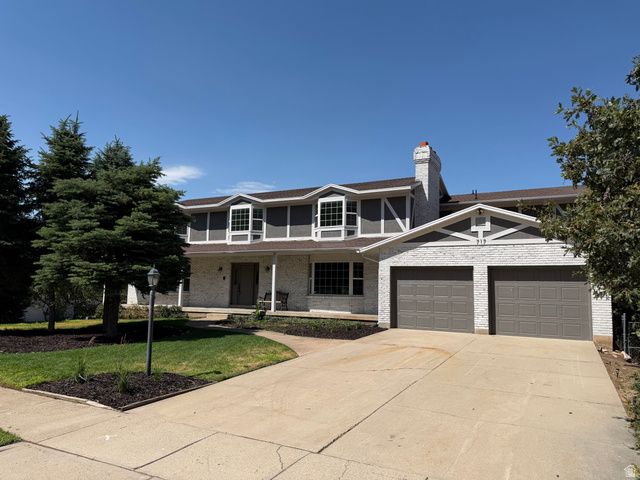 717 WOODRIDGE DR, Layton, UT 84040