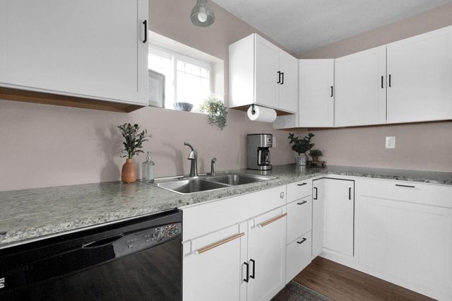 1041 Meadow Lane, Columbus, OH 43207