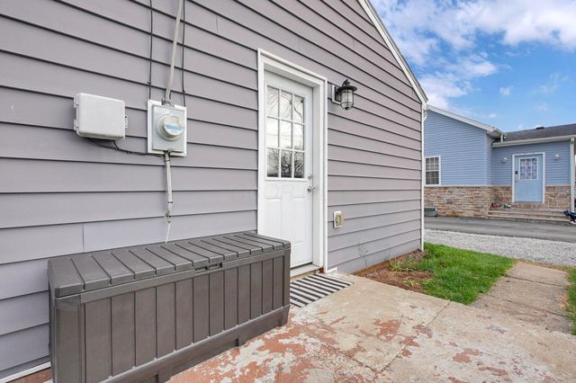 1041 Meadow Lane, Columbus, OH 43207