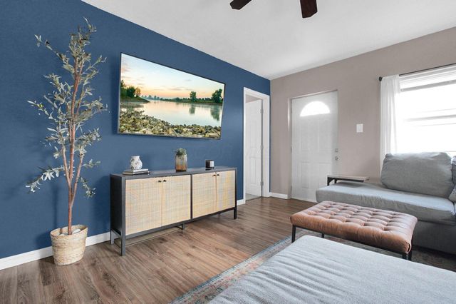 1041 Meadow Lane, Columbus, OH 43207